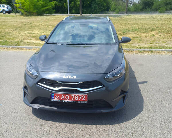 Серый Киа Сид, объемом двигателя 1.6 л и пробегом 25 тыс. км за 17500 $, фото 1 на Automoto.ua