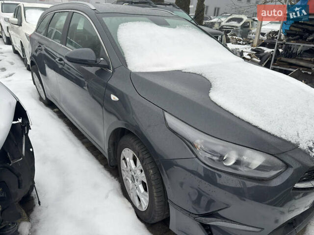 Сірий Кіа Сід, об'ємом двигуна 1.6 л та пробігом 15 тис. км за 8888 $, фото 1 на Automoto.ua