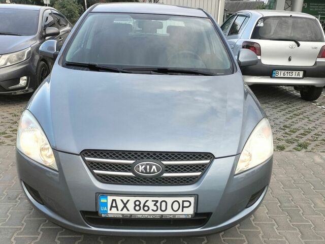 Синий Киа Сид, объемом двигателя 1.59 л и пробегом 240 тыс. км за 5700 $, фото 1 на Automoto.ua