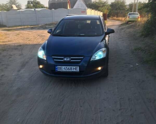 Синий Киа Сид, объемом двигателя 1.98 л и пробегом 213 тыс. км за 4100 $, фото 1 на Automoto.ua