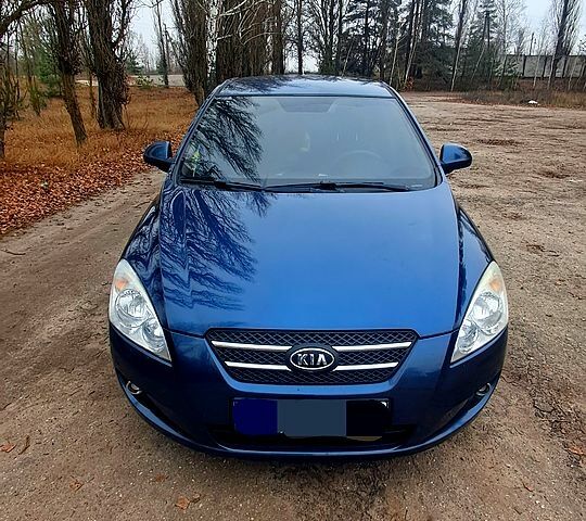 Синій Кіа Сід, об'ємом двигуна 2 л та пробігом 146 тис. км за 5999 $, фото 1 на Automoto.ua