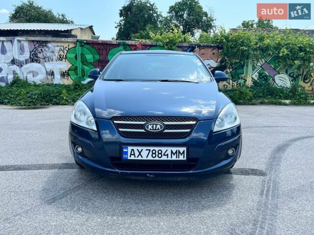 Синій Кіа Сід, об'ємом двигуна 1.6 л та пробігом 377 тис. км за 5500 $, фото 1 на Automoto.ua