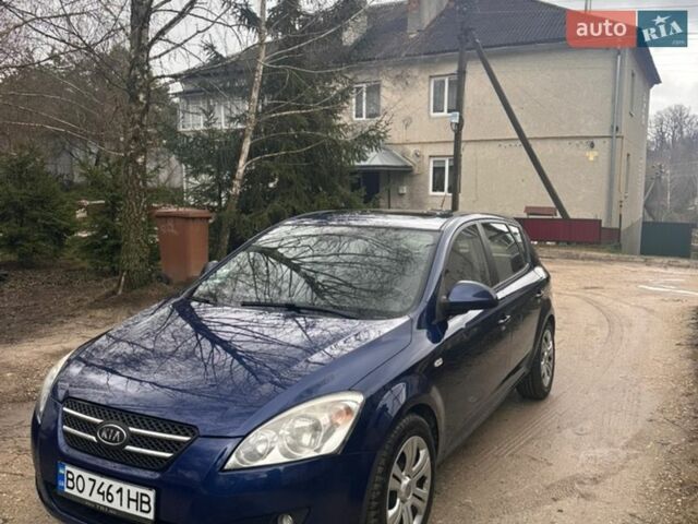 Синій Кіа Сід, об'ємом двигуна 2 л та пробігом 226 тис. км за 6500 $, фото 1 на Automoto.ua