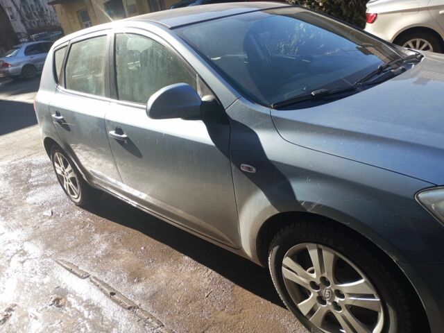 Синій Кіа Сід, об'ємом двигуна 1.6 л та пробігом 368 тис. км за 5300 $, фото 1 на Automoto.ua