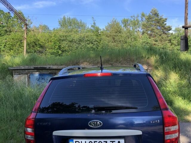 Синий Киа Сид, объемом двигателя 1.6 л и пробегом 280 тыс. км за 4500 $, фото 1 на Automoto.ua