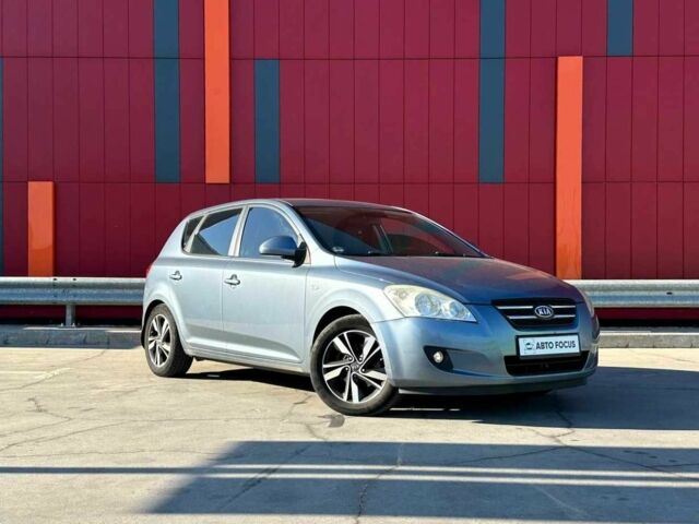 Синій Кіа Сід, об'ємом двигуна 0 л та пробігом 218 тис. км за 6790 $, фото 1 на Automoto.ua