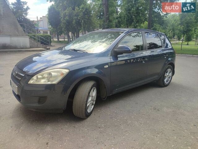 Синій Кіа Сід, об'ємом двигуна 1.6 л та пробігом 250 тис. км за 4995 $, фото 1 на Automoto.ua