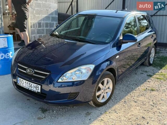 Синій Кіа Сід, об'ємом двигуна 1.6 л та пробігом 236 тис. км за 4300 $, фото 1 на Automoto.ua