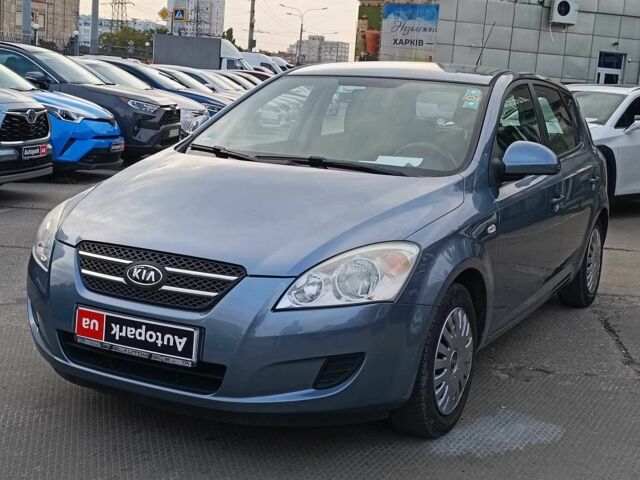 Синий Киа Сид, объемом двигателя 1.6 л и пробегом 234 тыс. км за 6290 $, фото 1 на Automoto.ua