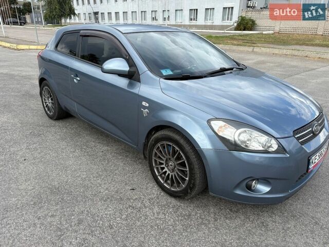 Синий Киа Сид, объемом двигателя 1.6 л и пробегом 242 тыс. км за 5800 $, фото 1 на Automoto.ua
