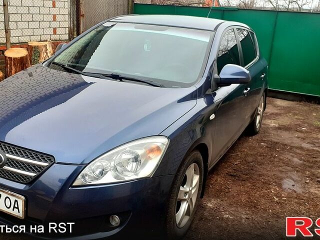 Синий Киа Сид, объемом двигателя 1.6 л и пробегом 251 тыс. км за 6000 $, фото 1 на Automoto.ua