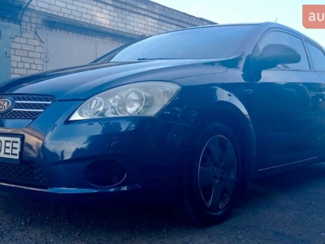 Синій Кіа Сід, об'ємом двигуна 1.4 л та пробігом 190 тис. км за 5800 $, фото 1 на Automoto.ua