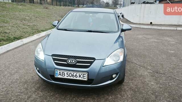 Синий Киа Сид, объемом двигателя 1.4 л и пробегом 136 тыс. км за 5500 $, фото 1 на Automoto.ua