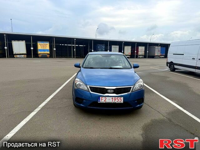 Синій Кіа Сід, об'ємом двигуна 1.6 л та пробігом 1400 тис. км за 6200 $, фото 1 на Automoto.ua