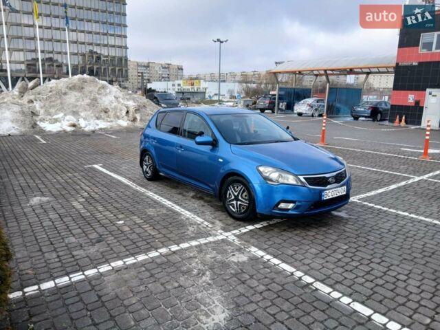 Синий Киа Сид, объемом двигателя 1.6 л и пробегом 369 тыс. км за 4200 $, фото 1 на Automoto.ua