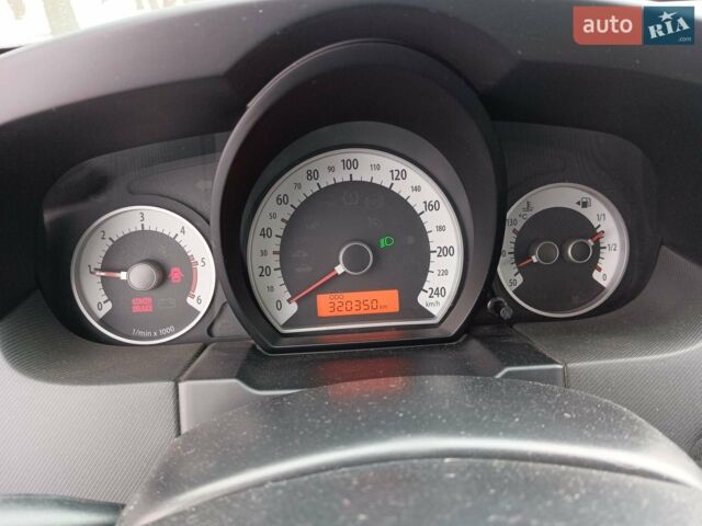Синий Киа Сид, объемом двигателя 1.6 л и пробегом 320 тыс. км за 5800 $, фото 1 на Automoto.ua