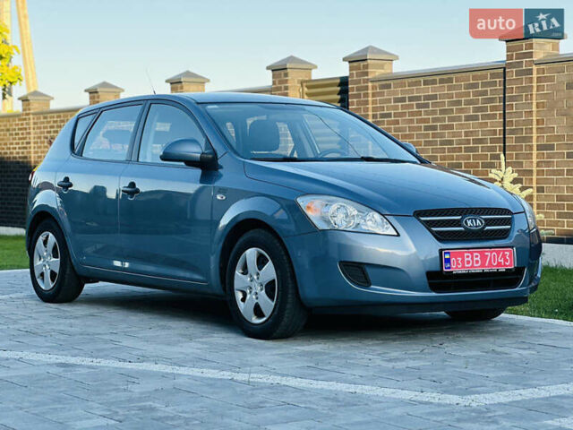 Синій Кіа Сід, об'ємом двигуна 1.4 л та пробігом 194 тис. км за 6450 $, фото 1 на Automoto.ua