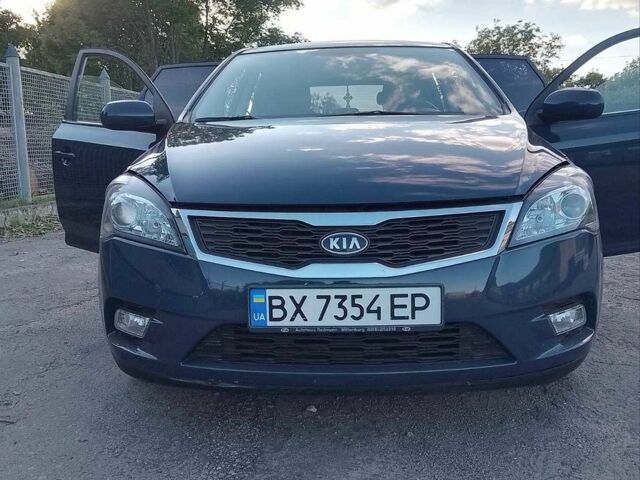 Синій Кіа Сід, об'ємом двигуна 1.4 л та пробігом 167 тис. км за 6200 $, фото 1 на Automoto.ua