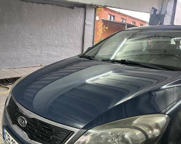 Синий Киа Сид, объемом двигателя 1.6 л и пробегом 256 тыс. км за 6400 $, фото 1 на Automoto.ua