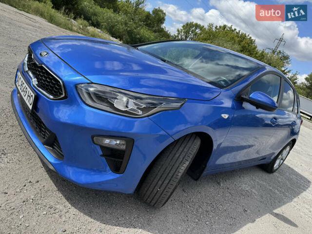 Синий Киа Сид, объемом двигателя 1.59 л и пробегом 77 тыс. км за 16000 $, фото 1 на Automoto.ua