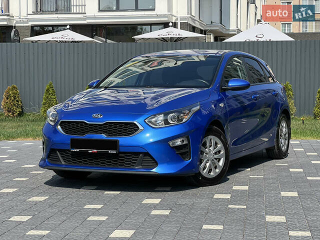 Синий Киа Сид, объемом двигателя 1.4 л и пробегом 171 тыс. км за 13300 $, фото 1 на Automoto.ua