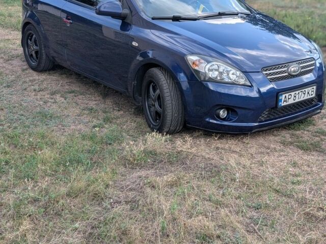 Синий Киа Сид, объемом двигателя 1.6 л и пробегом 215 тыс. км за 5800 $, фото 1 на Automoto.ua