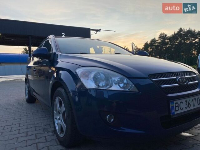 Синий Киа Сид, объемом двигателя 1.4 л и пробегом 285 тыс. км за 4500 $, фото 1 на Automoto.ua