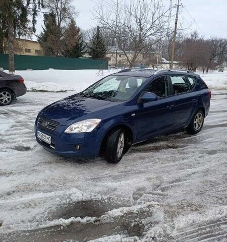 Синій Кіа Сід, об'ємом двигуна 1.99 л та пробігом 260 тис. км за 3700 $, фото 1 на Automoto.ua