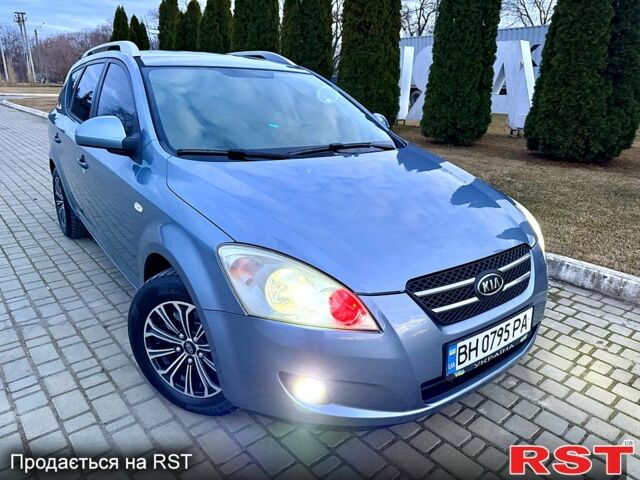 Синій Кіа Сід, об'ємом двигуна 1.6 л та пробігом 245 тис. км за 6650 $, фото 1 на Automoto.ua
