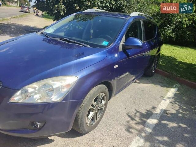 Синий Киа Сид, объемом двигателя 1.4 л и пробегом 206 тыс. км за 5600 $, фото 1 на Automoto.ua