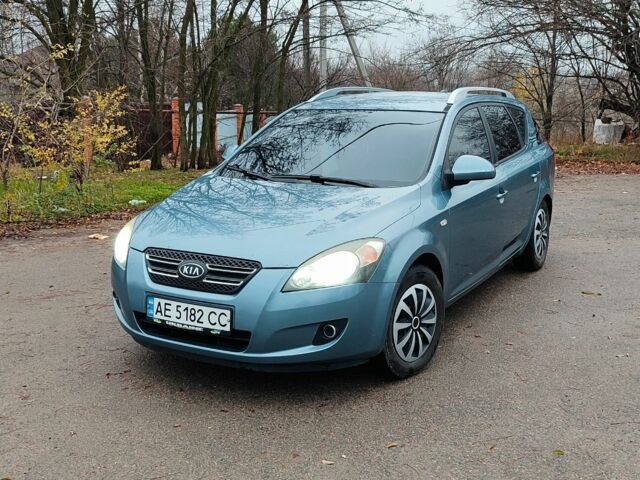 Синій Кіа Сід, об'ємом двигуна 1.6 л та пробігом 210 тис. км за 5300 $, фото 1 на Automoto.ua