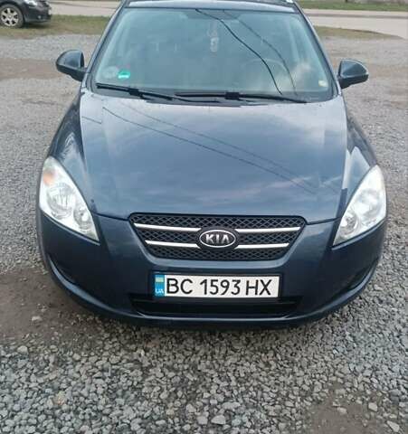 Синій Кіа Сід, об'ємом двигуна 1.59 л та пробігом 227 тис. км за 5700 $, фото 1 на Automoto.ua