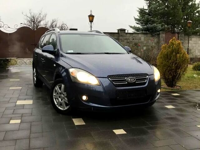 Синій Кіа Сід, об'ємом двигуна 1.6 л та пробігом 350 тис. км за 3100 $, фото 1 на Automoto.ua