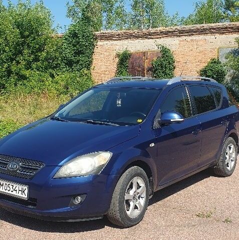Синий Киа Сид, объемом двигателя 1.6 л и пробегом 324 тыс. км за 5155 $, фото 1 на Automoto.ua