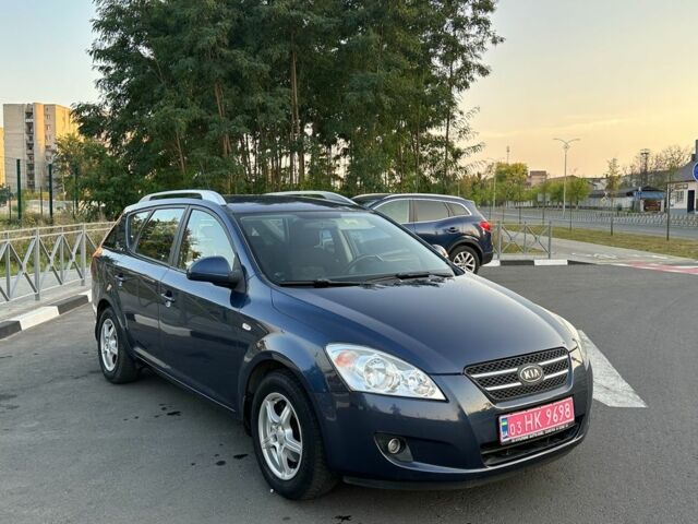Синий Киа Сид, объемом двигателя 1.6 л и пробегом 250 тыс. км за 7500 $, фото 1 на Automoto.ua