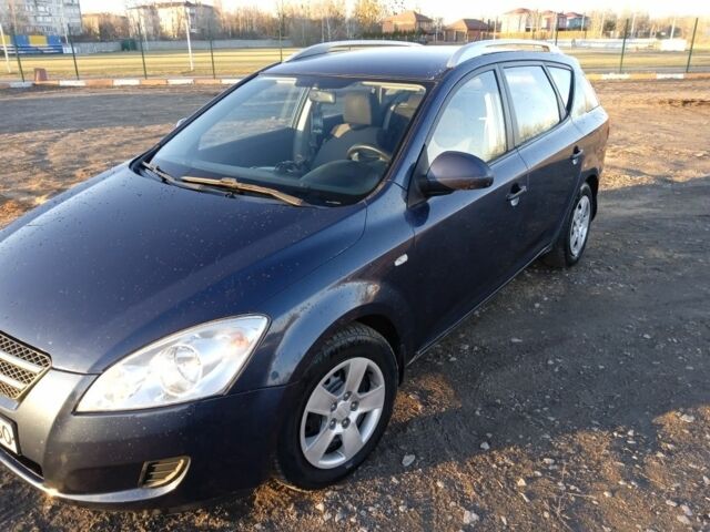 Синій Кіа Сід, об'ємом двигуна 1.6 л та пробігом 232 тис. км за 6900 $, фото 1 на Automoto.ua