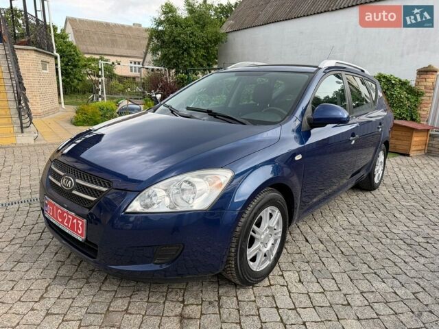 Синий Киа Сид, объемом двигателя 1.4 л и пробегом 131 тыс. км за 5800 $, фото 1 на Automoto.ua