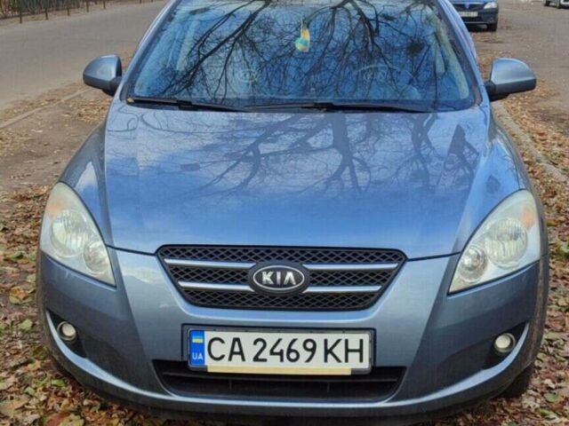 Синий Киа Сид, объемом двигателя 2 л и пробегом 200 тыс. км за 6900 $, фото 1 на Automoto.ua