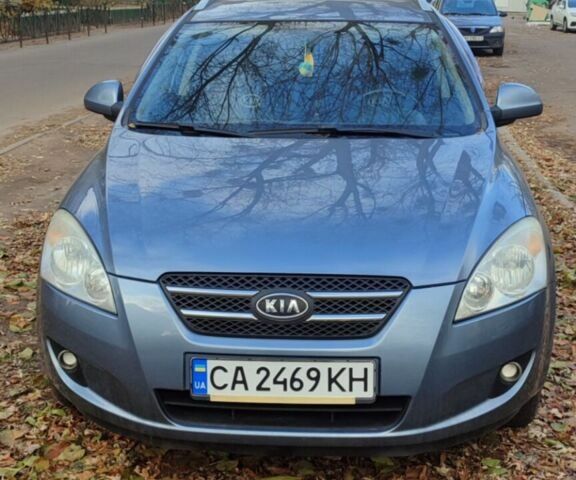Синій Кіа Сід, об'ємом двигуна 2 л та пробігом 190 тис. км за 7400 $, фото 1 на Automoto.ua