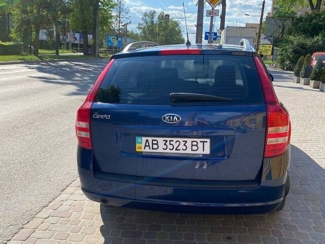 Синий Киа Сид, объемом двигателя 1.59 л и пробегом 320 тыс. км за 4999 $, фото 1 на Automoto.ua