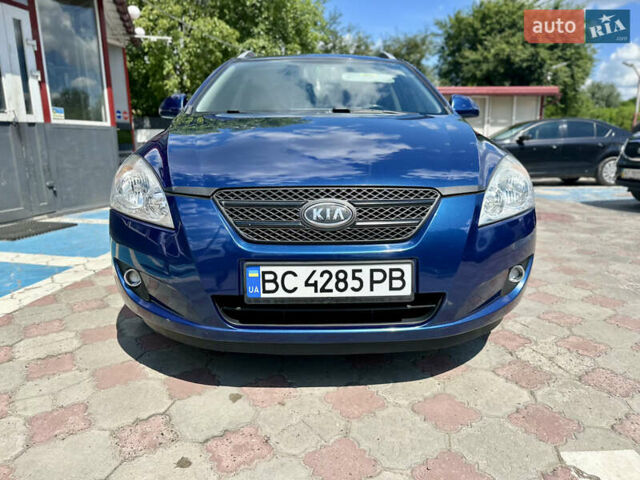 Синій Кіа Сід, об'ємом двигуна 2 л та пробігом 152 тис. км за 5900 $, фото 1 на Automoto.ua