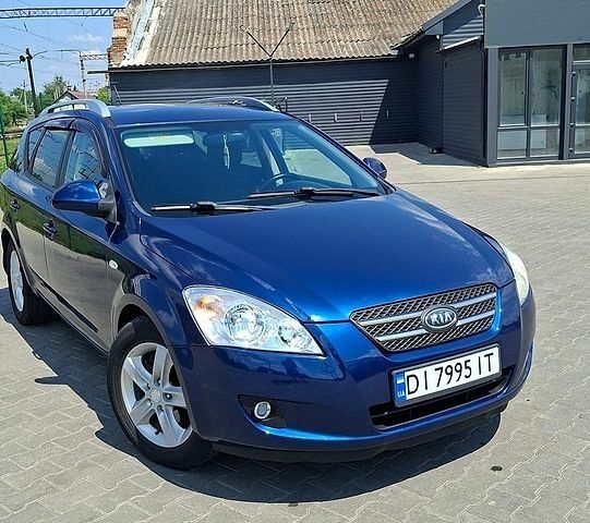 Синий Киа Сид, объемом двигателя 1.6 л и пробегом 278 тыс. км за 6000 $, фото 1 на Automoto.ua