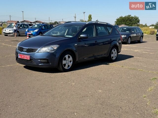 Синий Киа Сид, объемом двигателя 0 л и пробегом 153 тыс. км за 6900 $, фото 1 на Automoto.ua