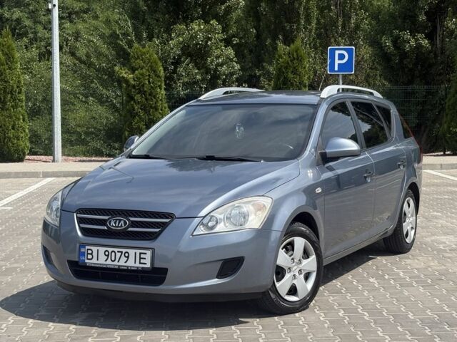 Синий Киа Сид, объемом двигателя 1.4 л и пробегом 200 тыс. км за 5916 $, фото 1 на Automoto.ua