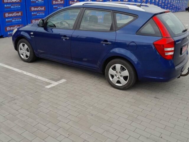 Синий Киа Сид, объемом двигателя 1.4 л и пробегом 182 тыс. км за 5700 $, фото 1 на Automoto.ua
