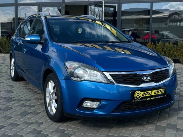 Синий Киа Сид, объемом двигателя 1.6 л и пробегом 325 тыс. км за 5600 $, фото 1 на Automoto.ua