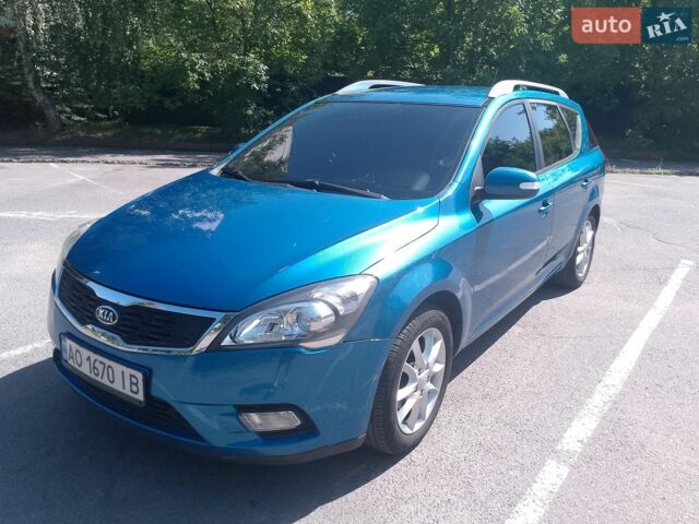 Синий Киа Сид, объемом двигателя 1.6 л и пробегом 232 тыс. км за 6300 $, фото 1 на Automoto.ua