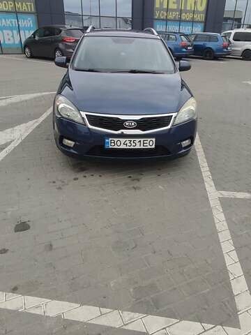 Синій Кіа Сід, об'ємом двигуна 1.59 л та пробігом 178 тис. км за 6500 $, фото 1 на Automoto.ua