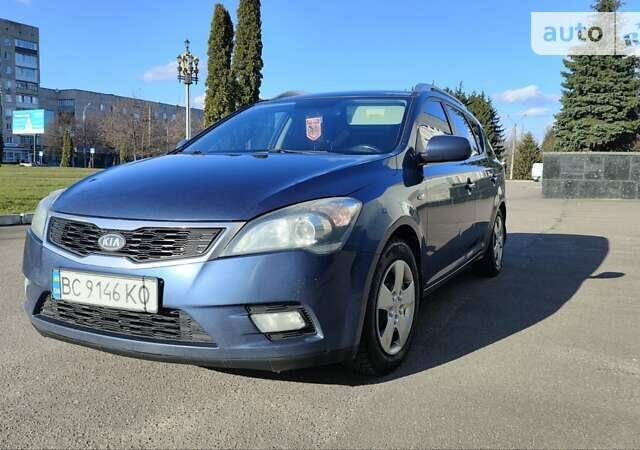 Синий Киа Сид, объемом двигателя 1.59 л и пробегом 342 тыс. км за 6400 $, фото 1 на Automoto.ua