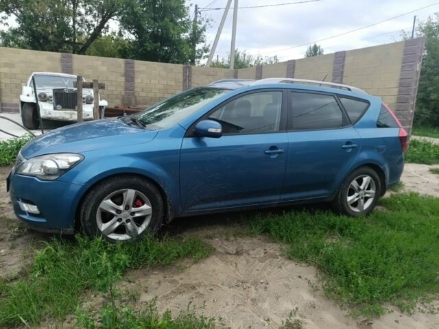Синий Киа Сид, объемом двигателя 1.6 л и пробегом 272 тыс. км за 5700 $, фото 1 на Automoto.ua